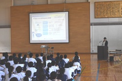 浜松市立蜆塚中学校にてマナー講座を実施しました！